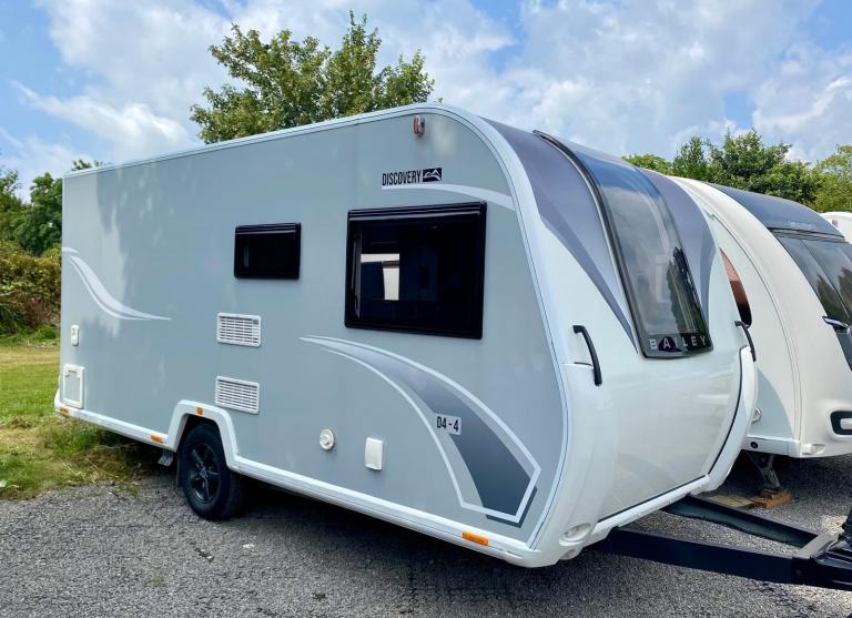 2020 Bailey Discovery D4-4 Lightweight, 4 Berth Single axle touring caravan
