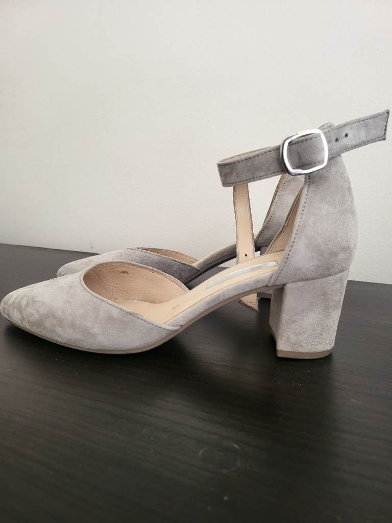 GABOR chic office heels