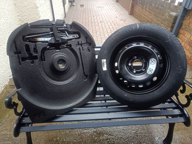 Genuine Renault Captur space saving spare wheel.
