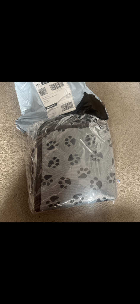 Electric pet blanket 