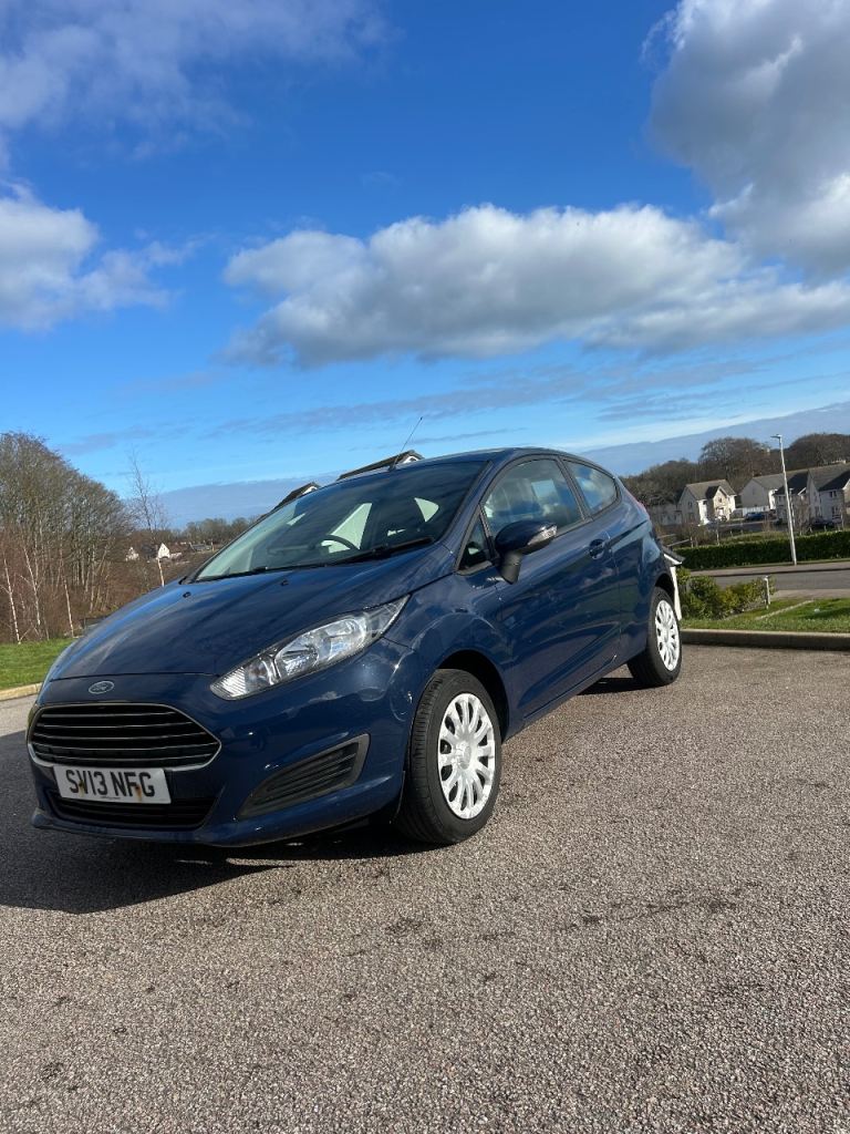 Ford, FIESTA, Hatchback, 2013, Manual, 1241 (cc), 3 doors