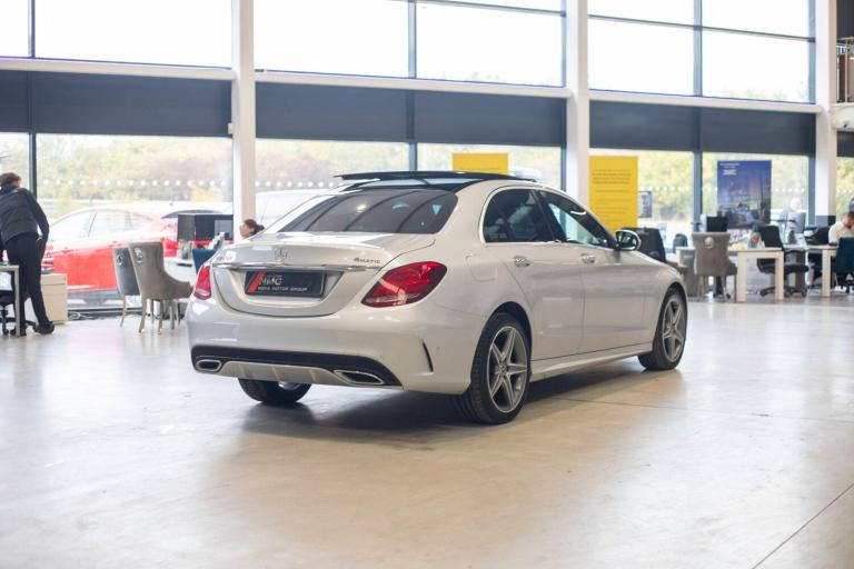 2017 Mercedes-Benz C Class C220d 4Matic AMG Line Premium Plus 4dr Auto SALOON DIESEL Automatic