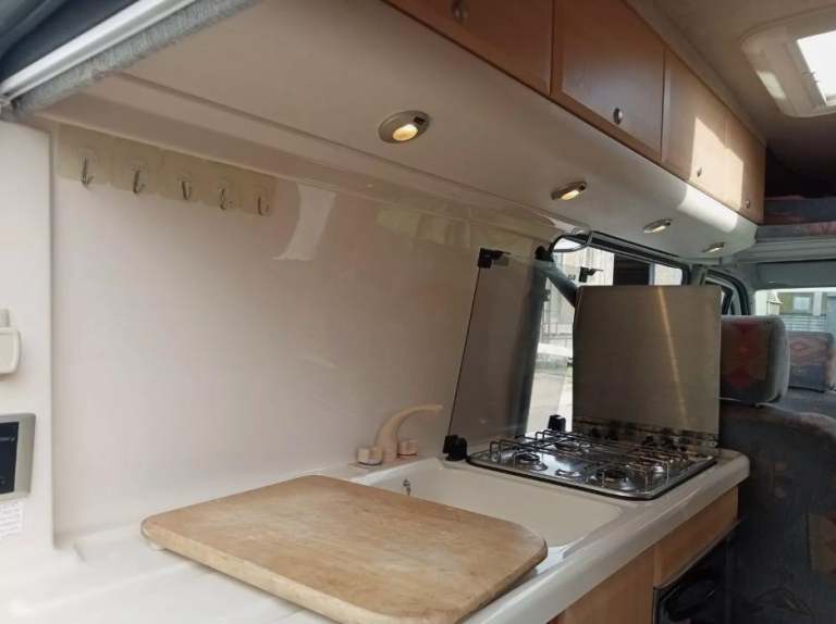 DIMENSION ROMAHOME 2004 2 BERTH