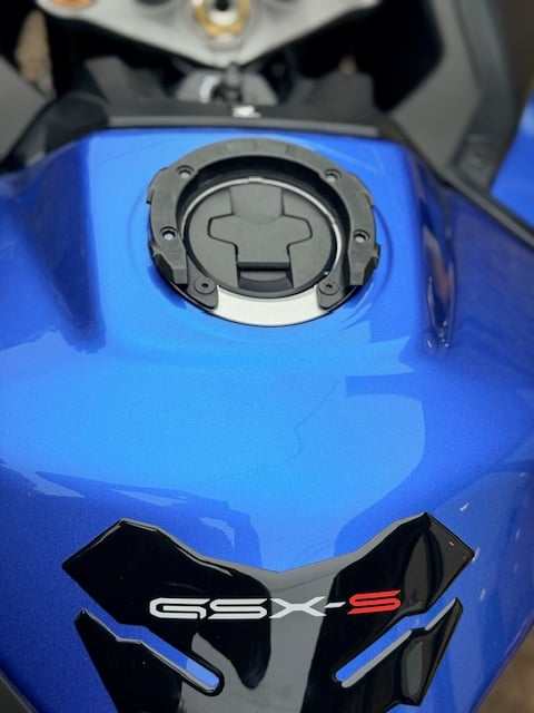 2022 SUZUKI GSX-S1000GT+