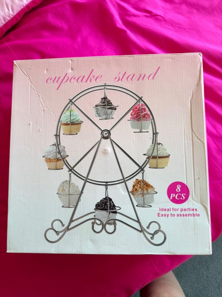 Ferris wheel cake stand 