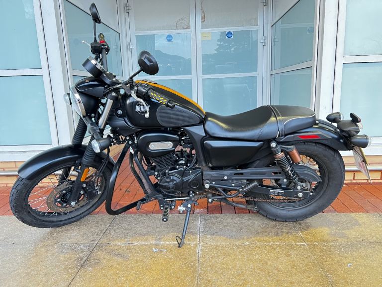 2023 Sinnis Outlaw 125  – Excellent Condition
