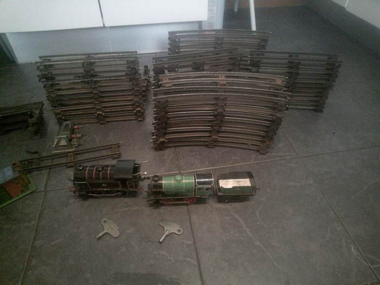 O gauge Clockwork trains and track