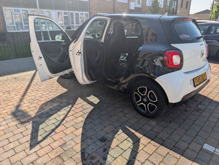 Smart, FORFOUR, Hatchback, 2019, Manual, 999 (cc), 5 doors