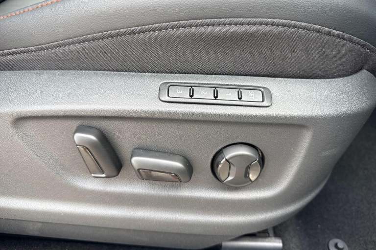 2025 SEAT Ateca 1.5 TSI EVO FR Black Edition Euro 6 (s/s) 5dr SUV PETROL Manual