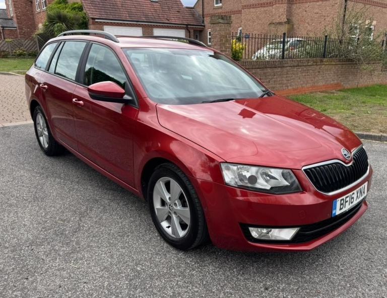 2016 SKODA OCTAVIA 1.6 TDi SE BUSINESS GREENLINE III GOOD S/HISTORY CAMBELT DONE