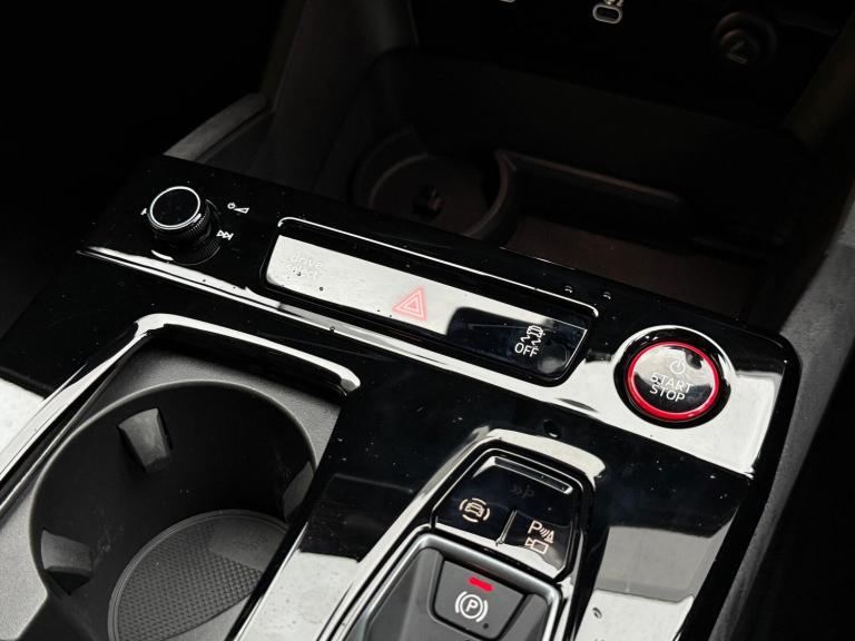 2025 Audi A6 370kW S6 Quattro 100kWh Launch Edition 5dr Auto ESTATE ELECTRIC Automatic