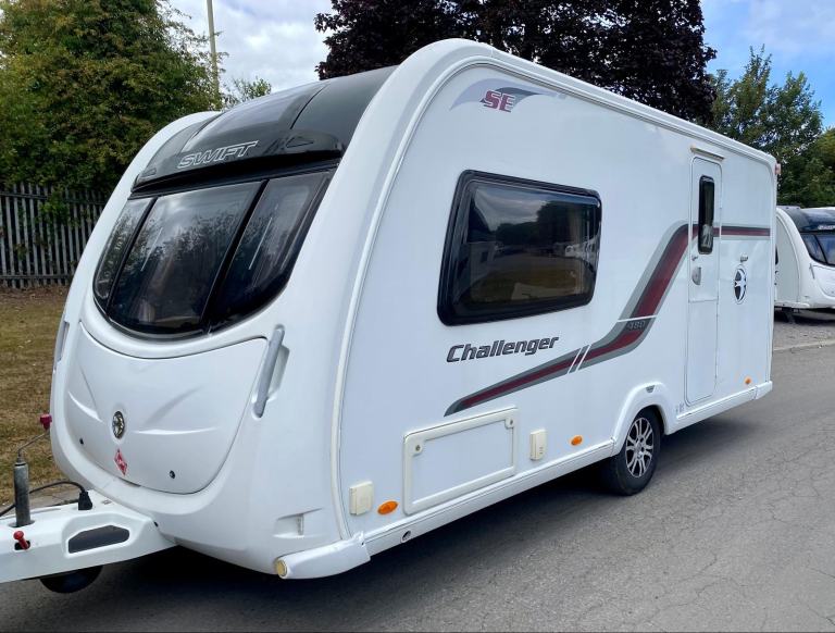2011 Swift Challenger 480 SR. 2 berth, Single axle, Pre-owned touring caravan.