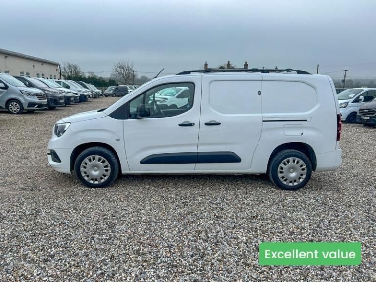 2020 Vauxhall Combo LWB L2H1 Low Roof Sportive 2300 Air Con Sensors EURO 6 NO VAT Panel Van Diese...