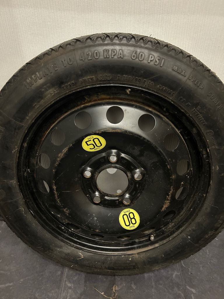 Space saver spear wheel 