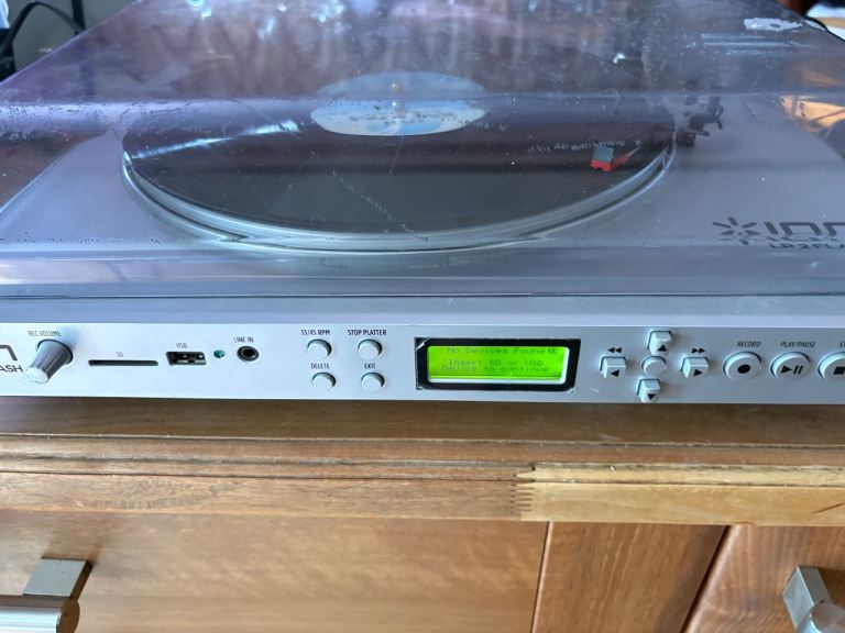 ION LP2 Flash Turntable Vinyl Record Player SD USB Silver 