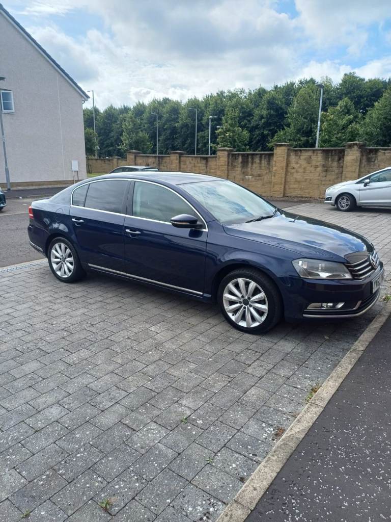 Volkswagen, PASSAT, Saloon, 2013, Manual, 1598 (cc), 4 doors
