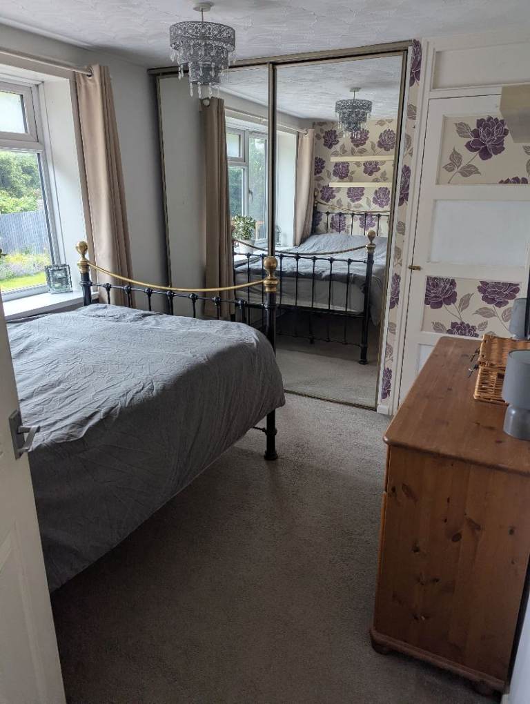 Double room to rent brentry Bristol 