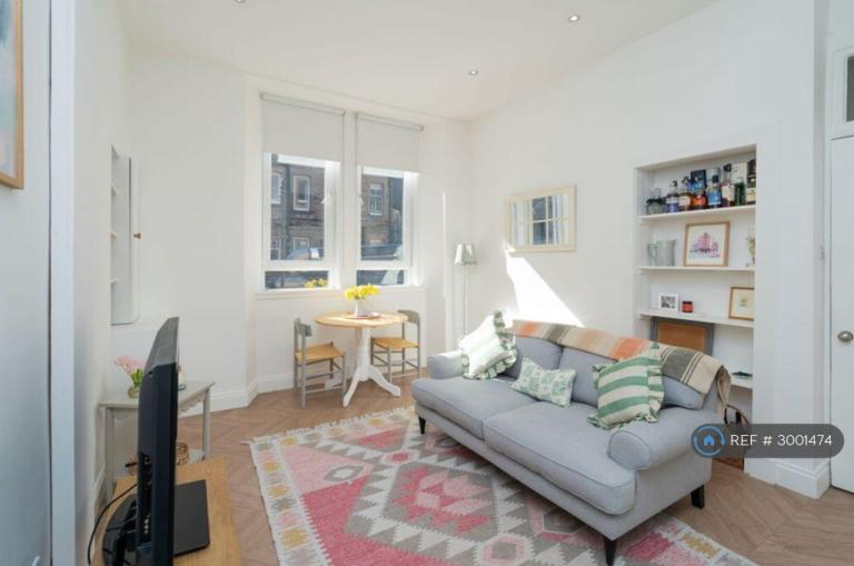 2 bedroom flat in Lochrin Terrace, Edinburgh, EH3 (2 bed) (#3001474)