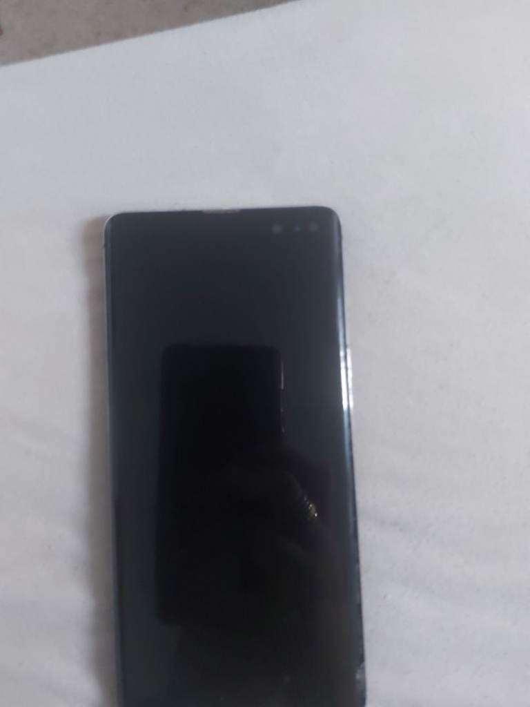 Samsung Galaxy S10 Mobile Phone – Black, Good Condition