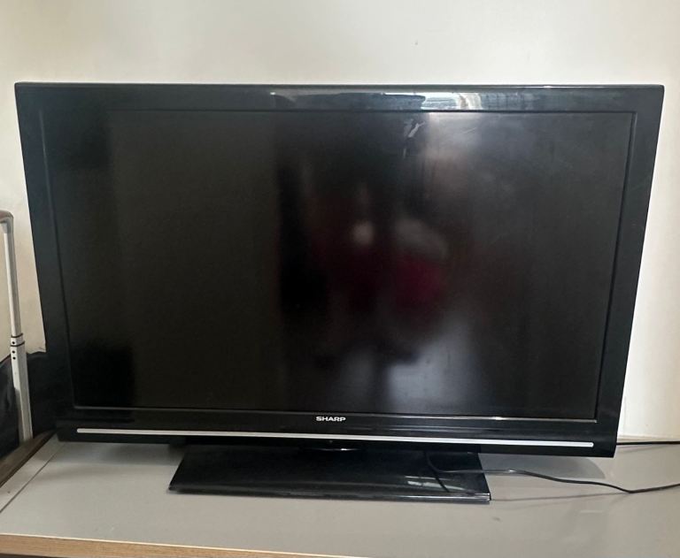42” TV