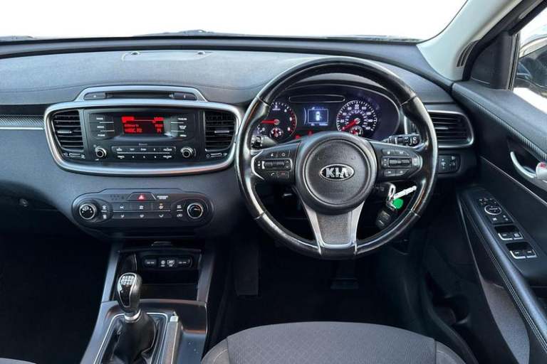 2016 Kia Sorento 2.2 CRDi KX-1 5dr ** Tow Bar ** Manual Station Wagon Diesel Manual
