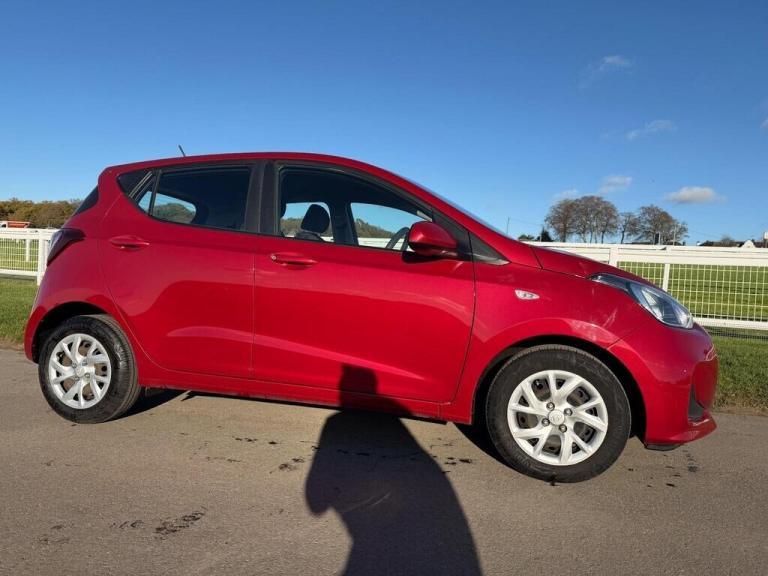 2018 Hyundai i10 1.0 SE 5dr HATCHBACK Petrol Manual