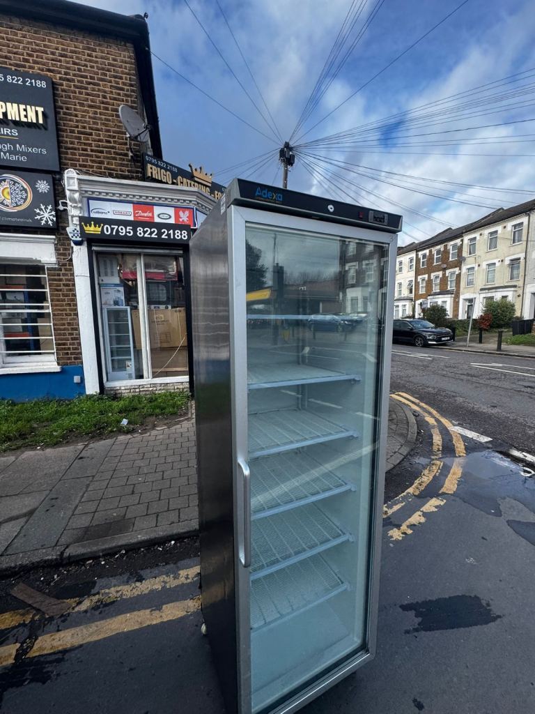 Commercial upright single door freezer display cage shop restaurant 