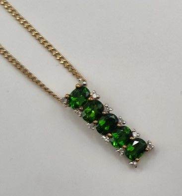 9ct green Tourmaline & Diamond pendant & chain