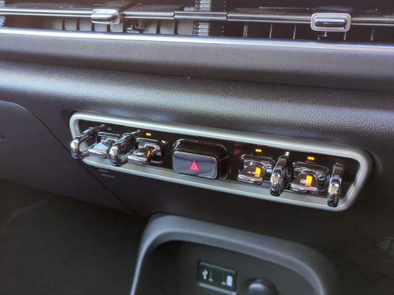 2023 GWM Funky Cat 48kWh First Edition Auto 5dr HATCHBACK Electric Automatic