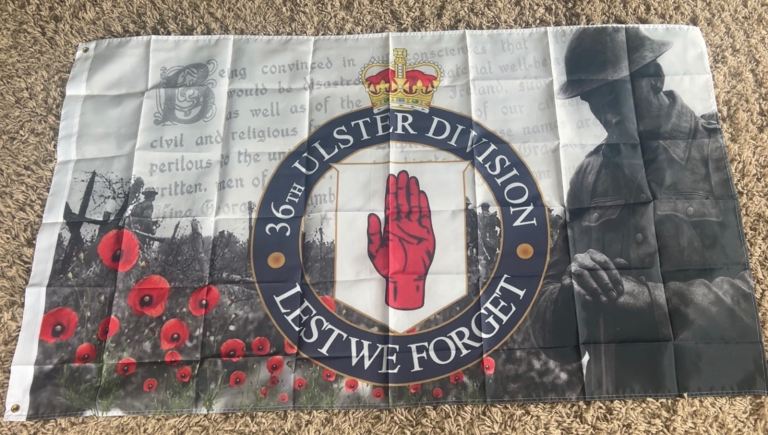 36th ( Ulster ) Division flag