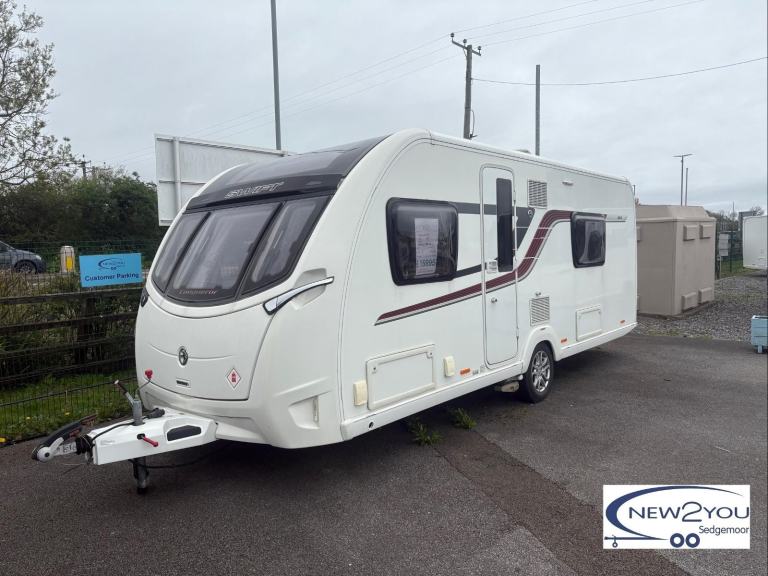 2017 Swift Conqueror 565 4 Berth FIXED SINGLES Caravan - STOCK NO S079