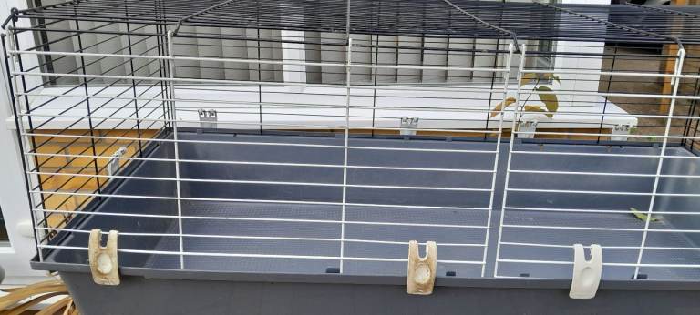 Large pet cage.Suitable rabbit etc