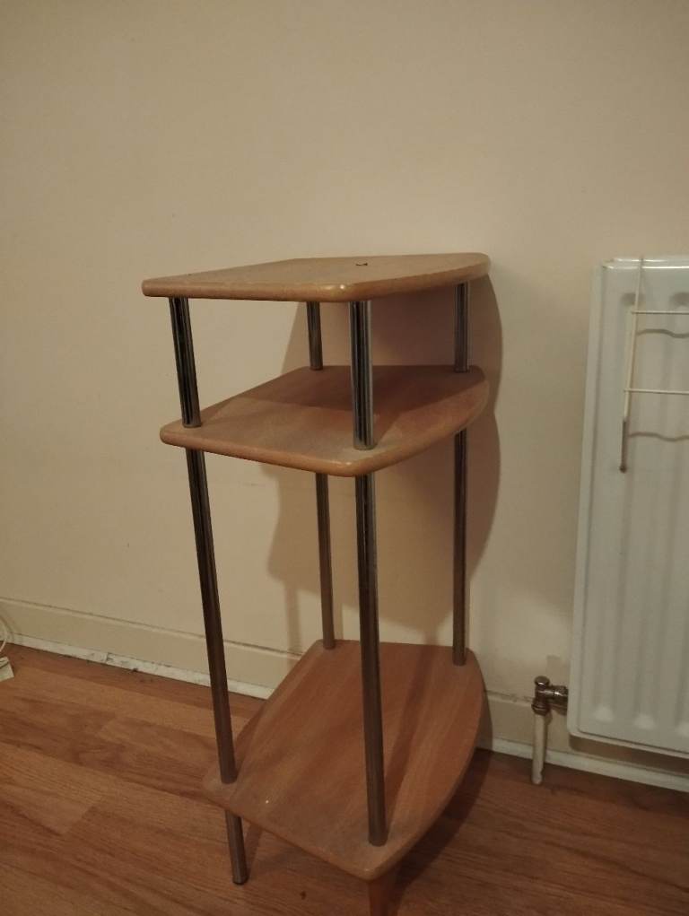 Table shelf