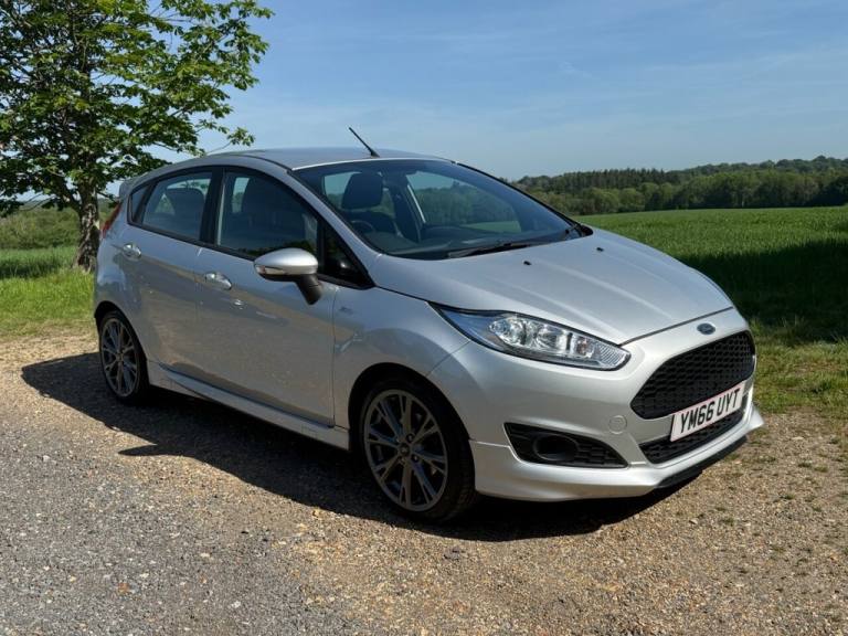 2017 Ford Fiesta 1.5 TDCi ST-Line Hatchback 5dr Diesel Manual Euro 6 (95 ps) Hatchback Diesel Manual