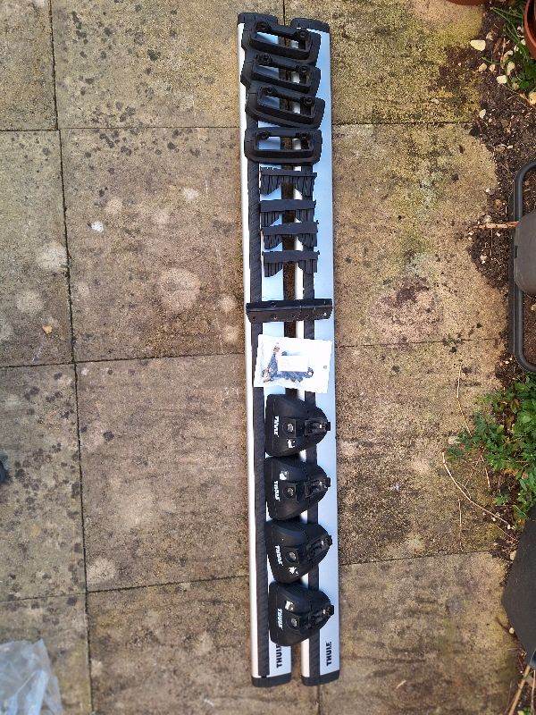 Thule roof wing bars BMW set 