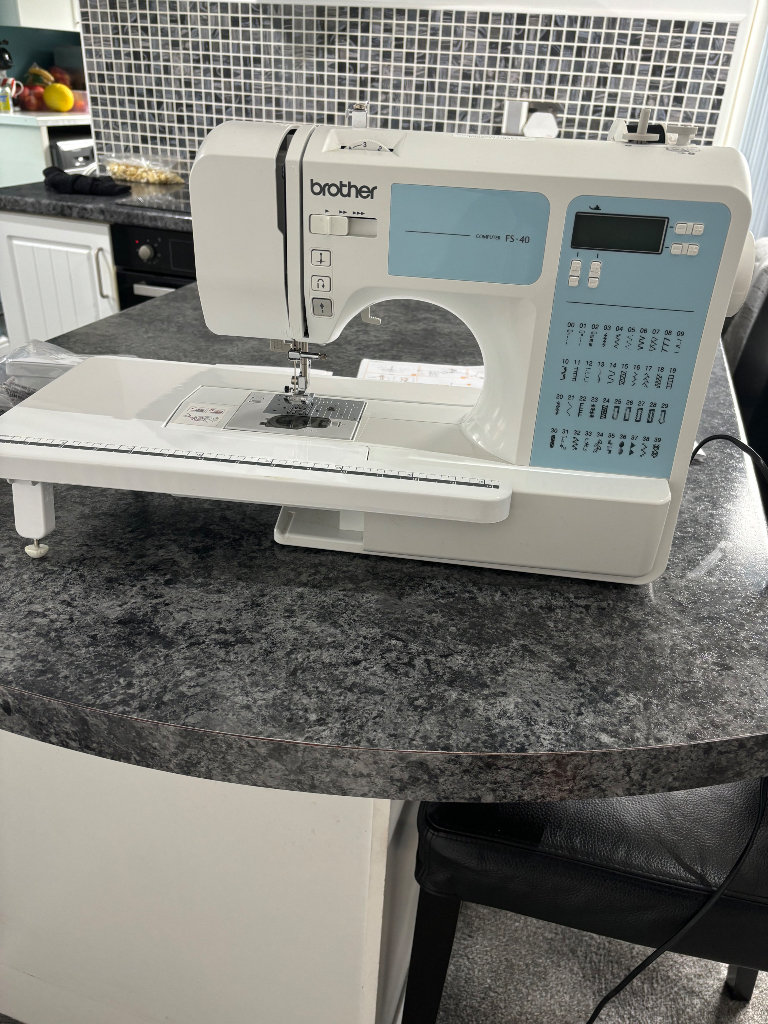 BROTHER FS40 SEWING MACHINE 