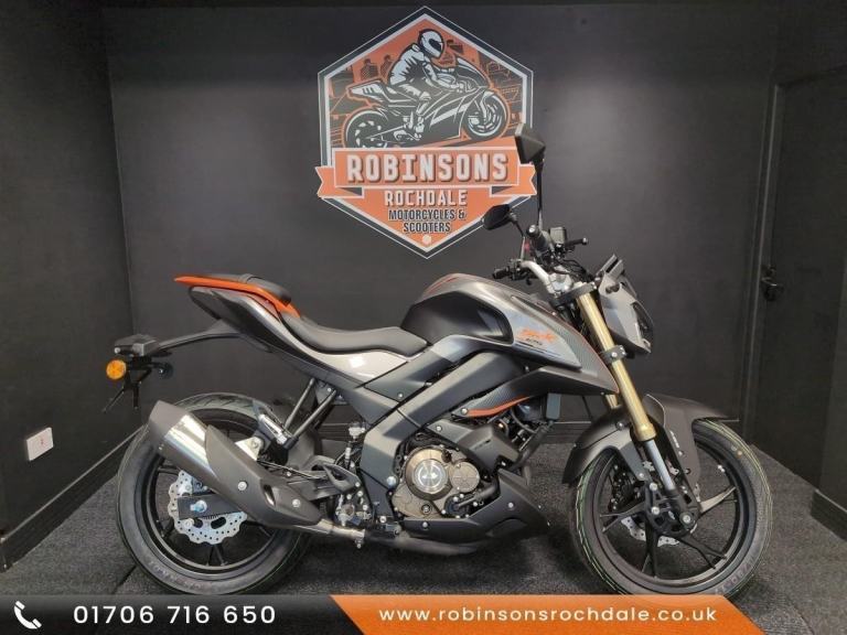 The New QJ Motor SRK125 s, great looking leraner legal naked 125