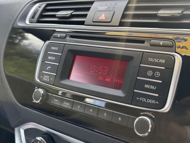 KIA RIO 1.3 1 Air 2016