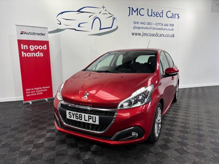 2018 Peugeot 208 1.2 PureTech 82 Signature 5dr [Start Stop] HATCHBACK PETROL Manual