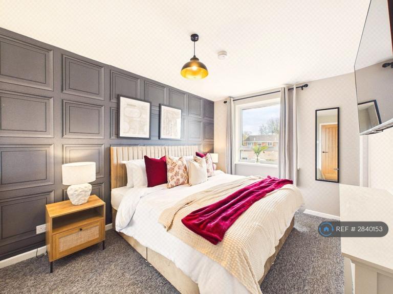 5 bedroom house in Lincoln Close, Tewkesbury, GL20 (5 bed) (#2840153)
