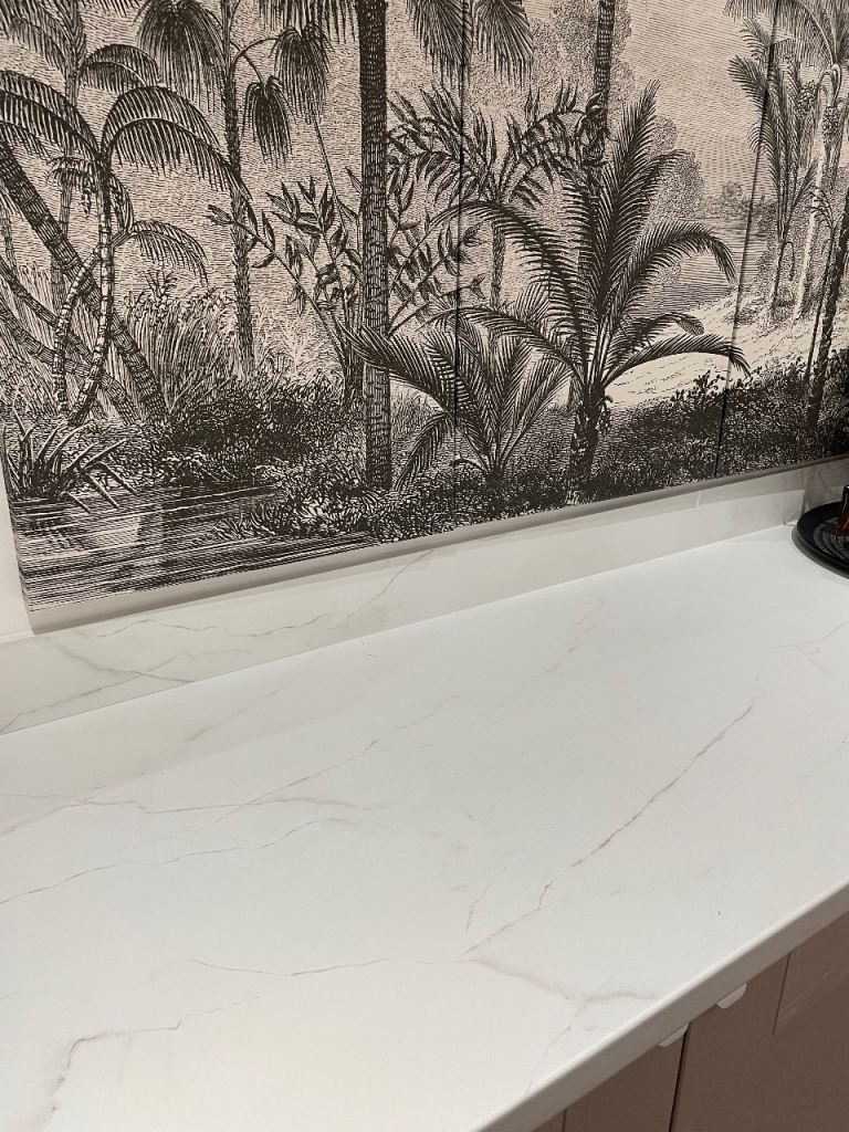 Breakfast bar/worktop Symphony Arctic Marble Matt worktop 3 pieces new