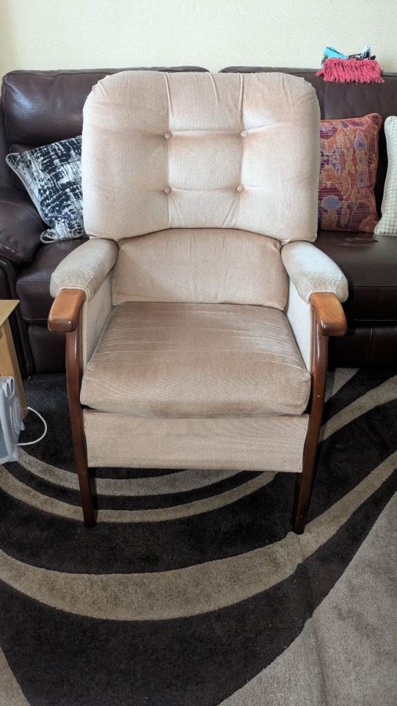 Armchair in clean condition 
