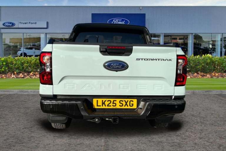 2025 Ford Ranger Stormtrak AUTO 2.3 EcoBoost 281ps PHEV 4x4 Double Cab Pick Up Automatic Pick-Up ...