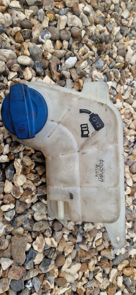 Audi A6 C6 Q7 05-08 TDI 2.0 Diesel Coolant Expansion Tank Bottle 4F0121403G