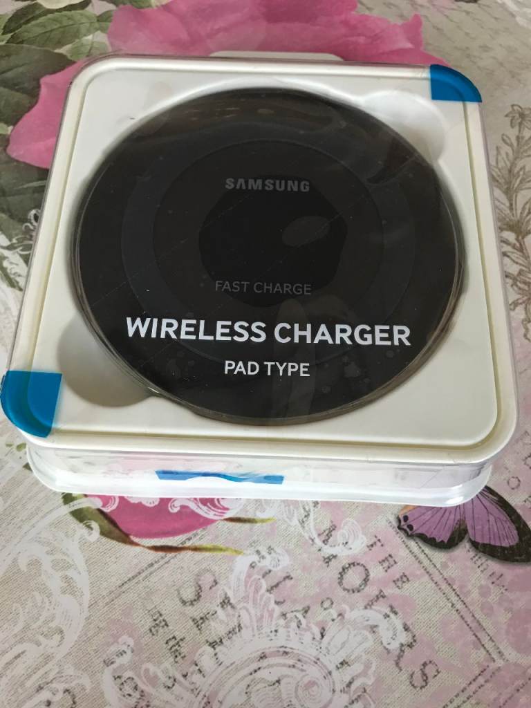 Job Lot 20 x Samsung Fast Wireless Charging Pads EP-PN920 - Black