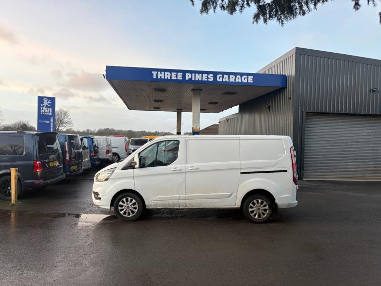 Ford Transit Custom 2.0 EcoBlue 130ps Limited SWB Panel Van 1 Owner FSH Inc Vat