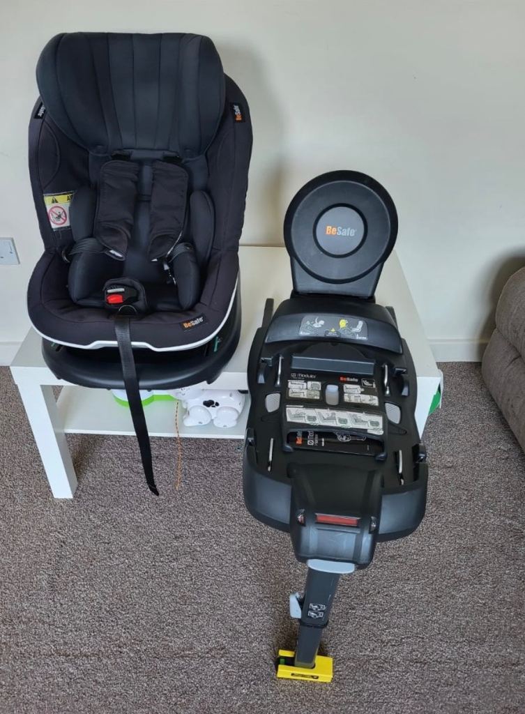 BeSafe iZi Modular i-Size Car Seat + ISOFIX Base