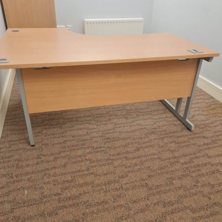 Beech managers corner office desk 