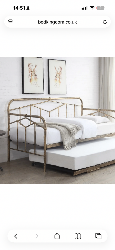 day bed brass 