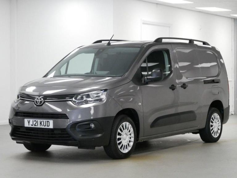 2021 TOYOTA PROACE CITY 1.5 BLUEHDI 100 BHP LONG ICON EDITION 6DR ( NO VAT )